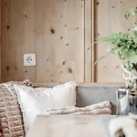 Apartment Lounge *