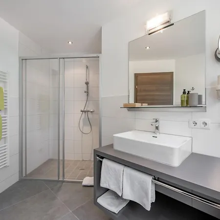 Lounge Apartman *