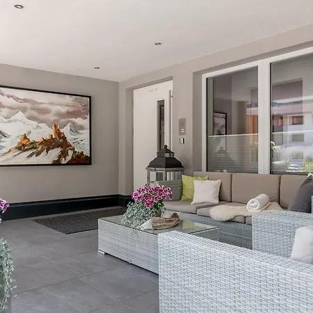Apartman Lounge *