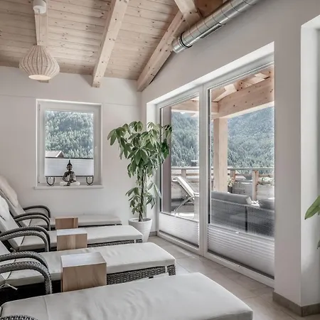 Lounge Apartman *
